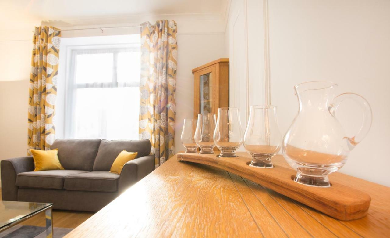 Crown Apartment Inverness Luaran gambar
